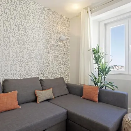 Duque-chiado Downtown