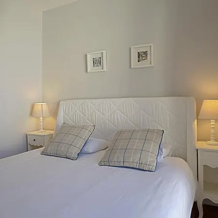 Duque-chiado Downtown Apartament *